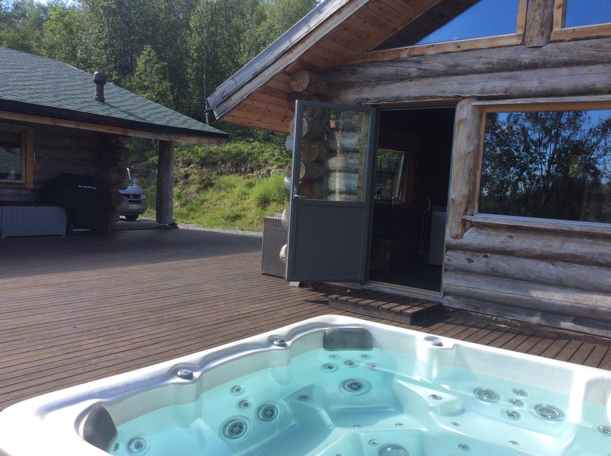 Jarfjord Arctic Aurora Lodge Karpbukt エクステリア 写真